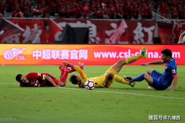 邵子钦替补出场，助力中国女足闯入四强